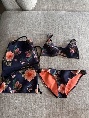 TRIANGL Floral Neoprene Bikini Set Navy Blue Coral Small with Matching Bag